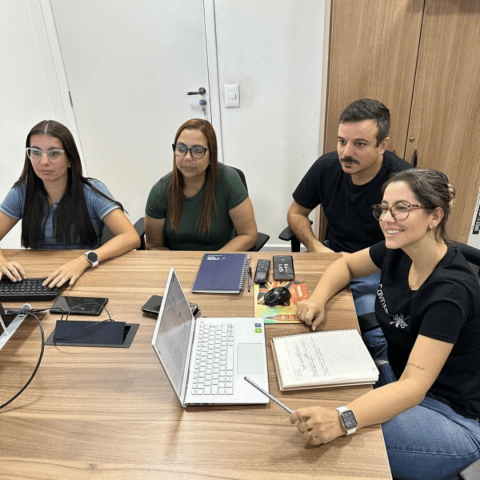 Equipe Get - controle financeiro empresarial com acompanhamento de indicadores e desempenho financeiro